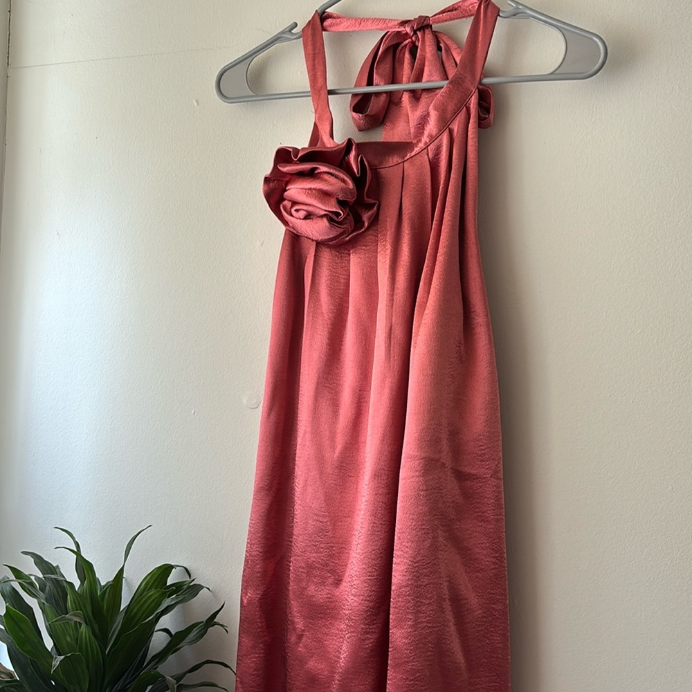 Express sleeveless low back blouse size L